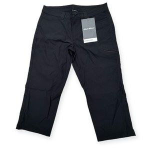 NWT Eddie Bauer Women’s Rainier Capris, size 8
